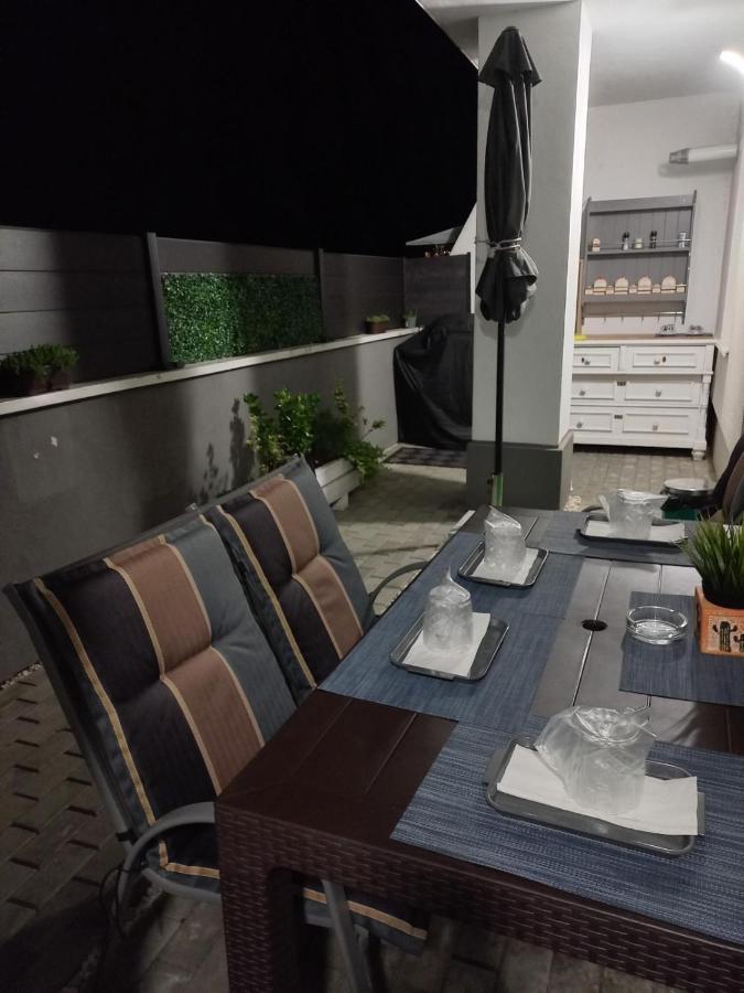 Ferienwohnung Voyage Cubic Adults Only Hermannstadt Exterior foto