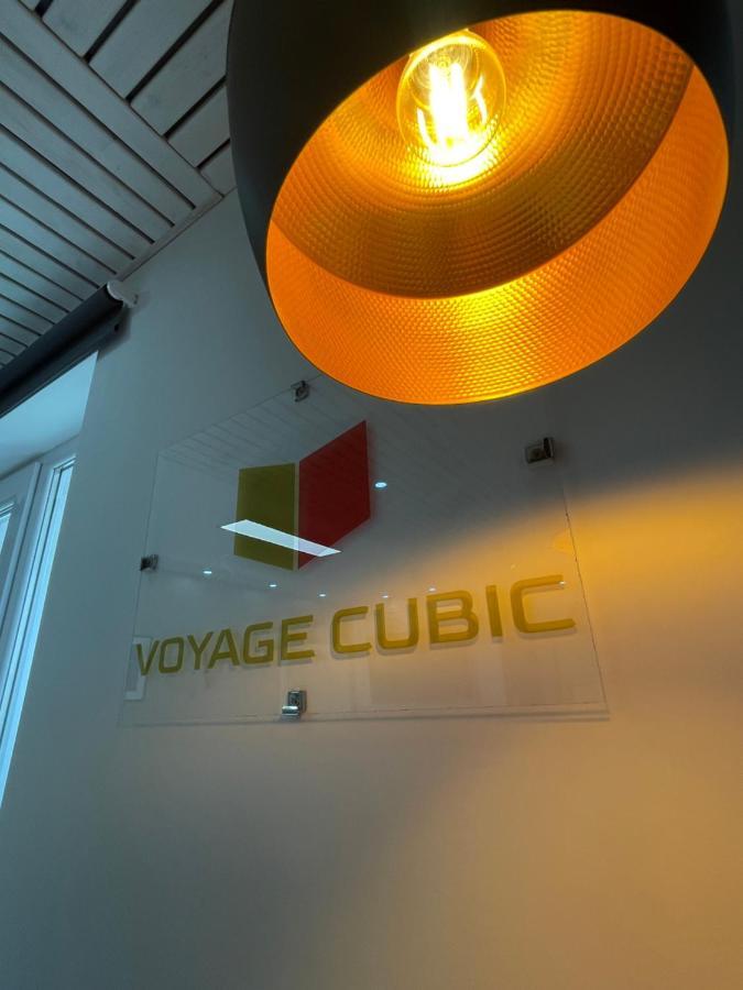 Ferienwohnung Voyage Cubic Adults Only Hermannstadt Exterior foto